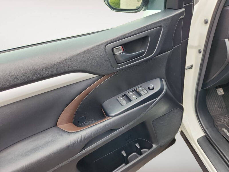 2015 Toyota Highlander