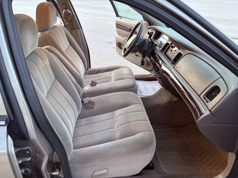 2003 Mercury Grand Marquis GS