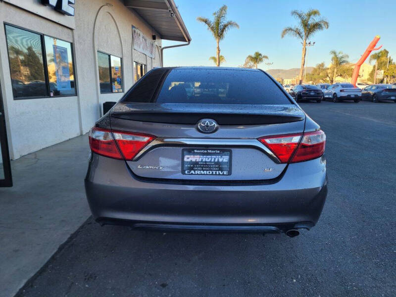 2017 Toyota Camry SE