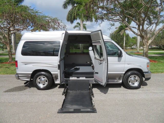 2013 Ford E-Series E-150