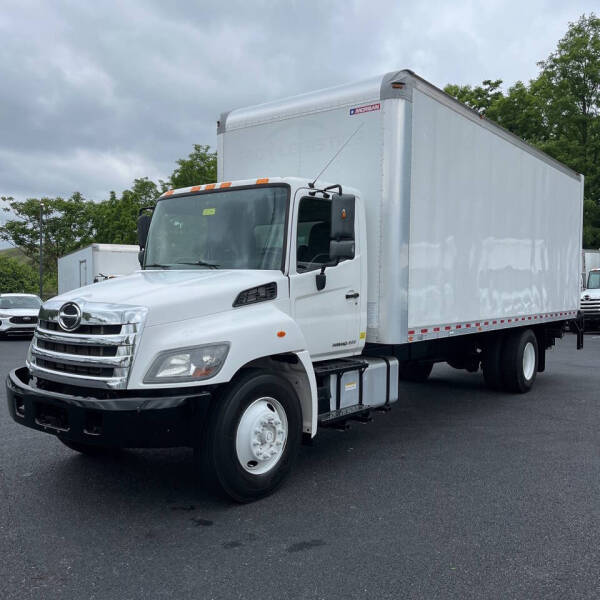 2018 Hino 268A