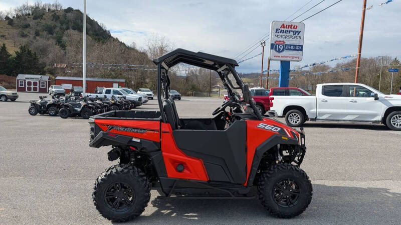 2025 Massimo T-BOSS 560