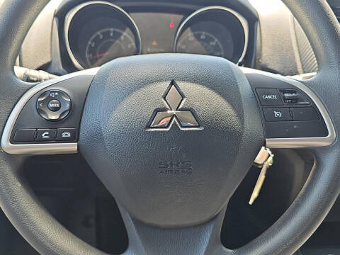 2025 Mitsubishi Outlander Sport ES