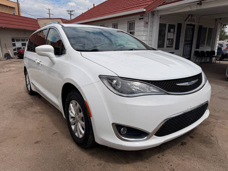 2019 Chrysler Pacifica Touring L
