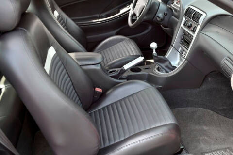 2003 Ford Mustang Mach 1 Premium