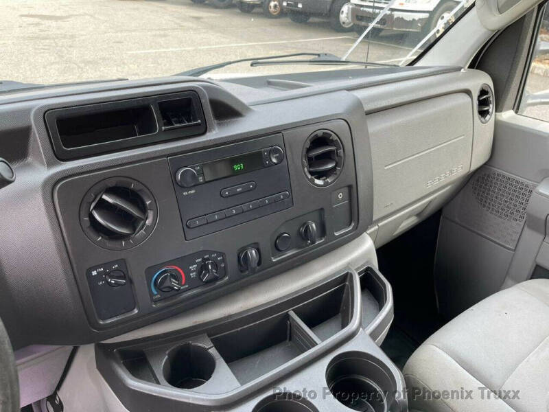 2017 Ford E-Series