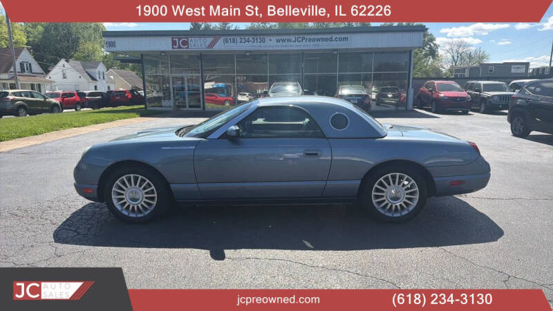 2005 Ford Thunderbird Deluxe