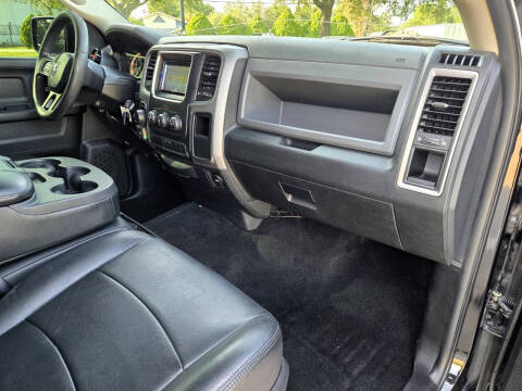 2017 RAM 1500 Express
