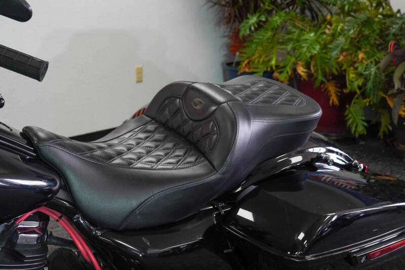 2020 Harley-Davidson Street Glide Special