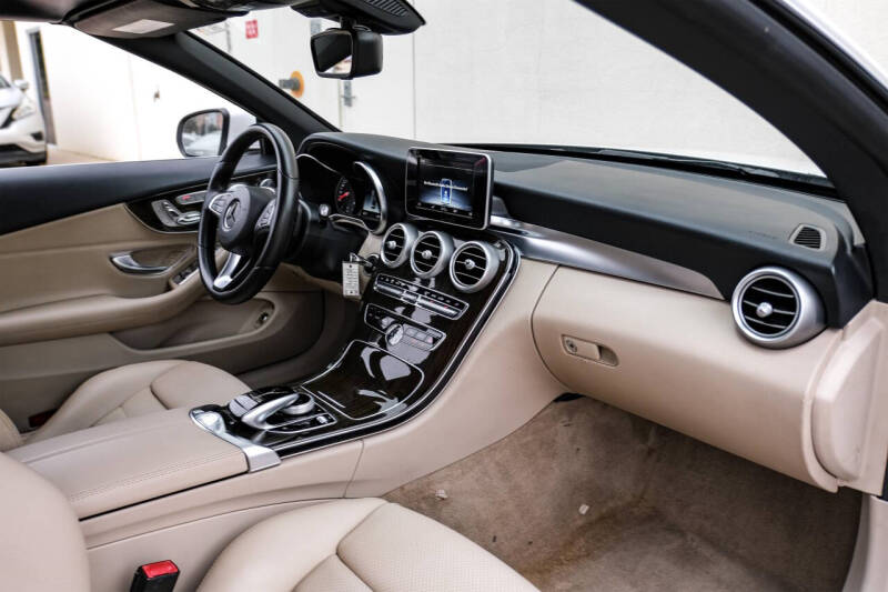 2018 Mercedes-Benz C-Class C 300