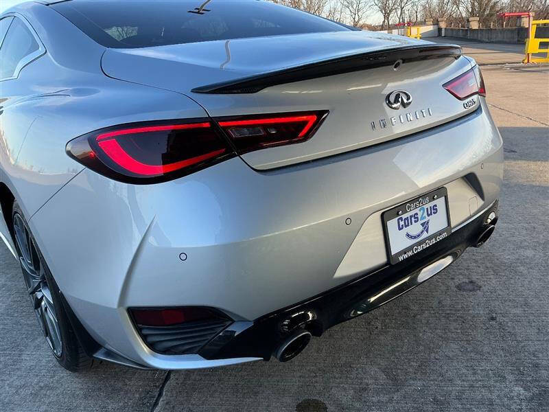 2017 Infiniti Q60 Red Sport 400