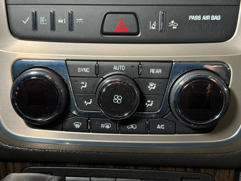 2015 GMC Acadia Denali