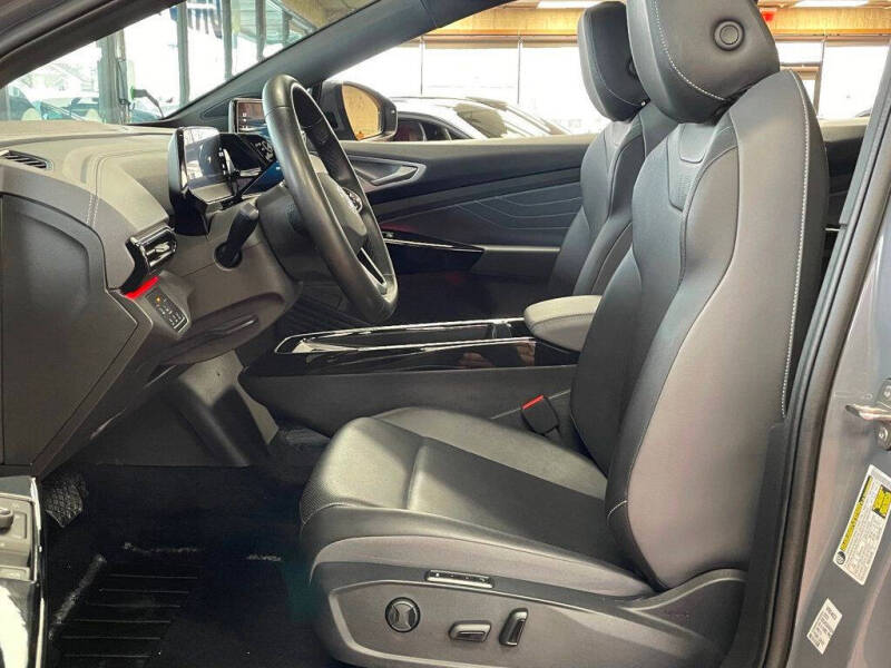 2023 Volkswagen ID.4 Pro S Plus