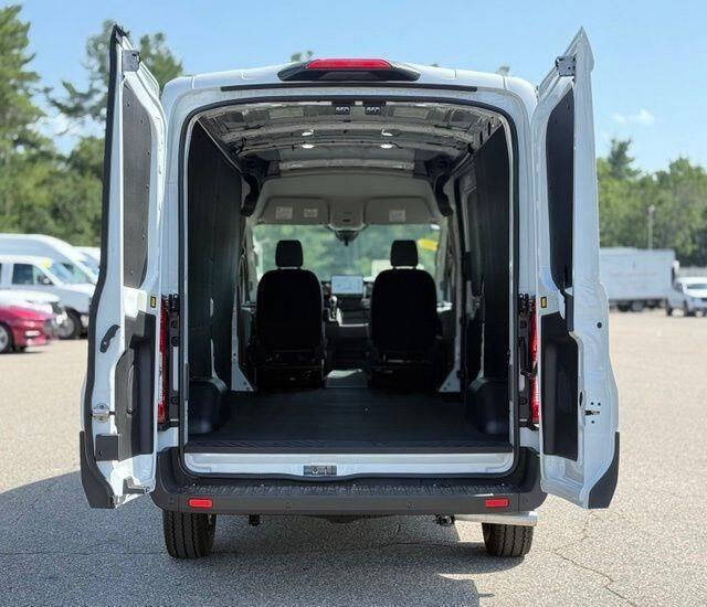 2026 Ford Transit 250