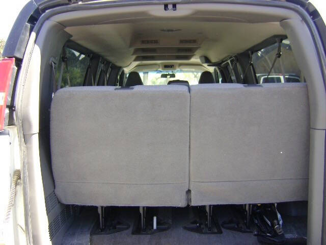 2017 Chevrolet Express LS 3500