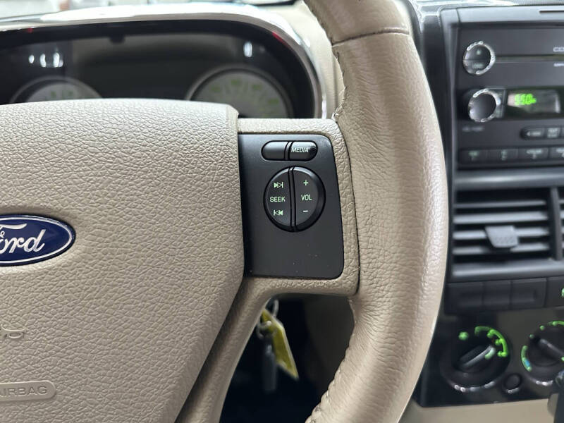 2008 Ford Explorer Sport Trac XLT