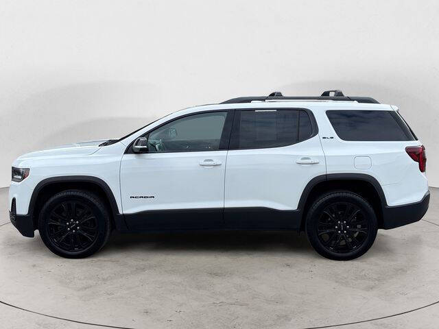 2022 GMC Acadia SLE