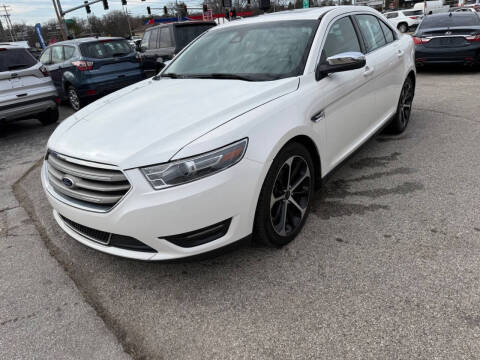 2015 Ford Taurus Limited