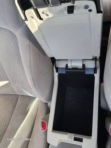 2014 Subaru Legacy 2.5i