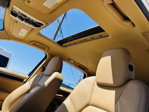 2011 Porsche Cayenne Tiptronic