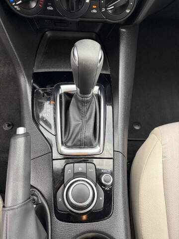 2016 Mazda MAZDA3 i Sport