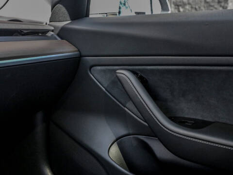 2019 Tesla Model 3 Mid Range