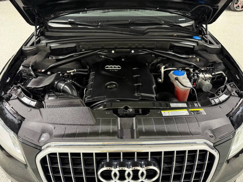 2016 Audi Q5 2.0T quattro Premium Plus