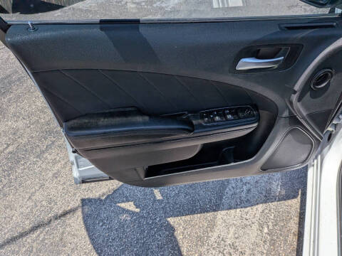 2019 Dodge Charger SXT