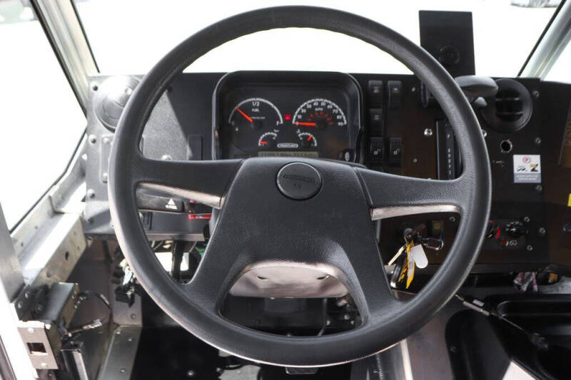 2020 Freightliner MT45 Chassis