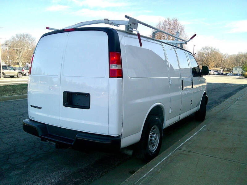 2017 Chevrolet Express 2500