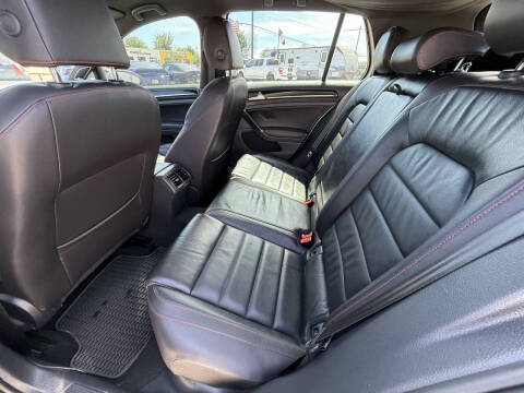 2015 Volkswagen Golf GTI Autobahn