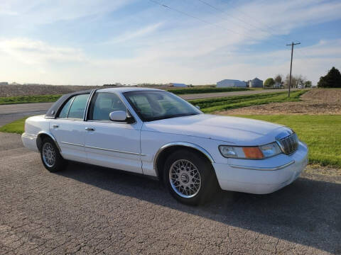 2001 Mercury Grand Marquis for sale at Tumbleson Automotive in Kewanee IL