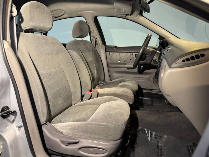 2007 Ford Taurus SE
