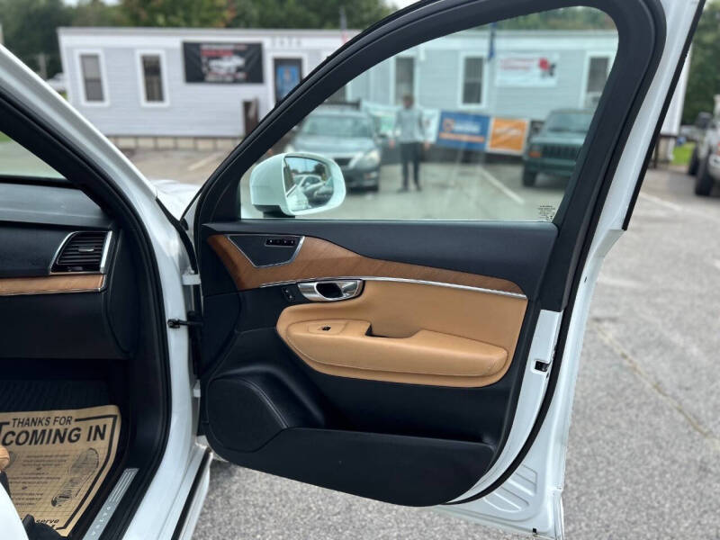 2018 Volvo XC90 T6 Inscription