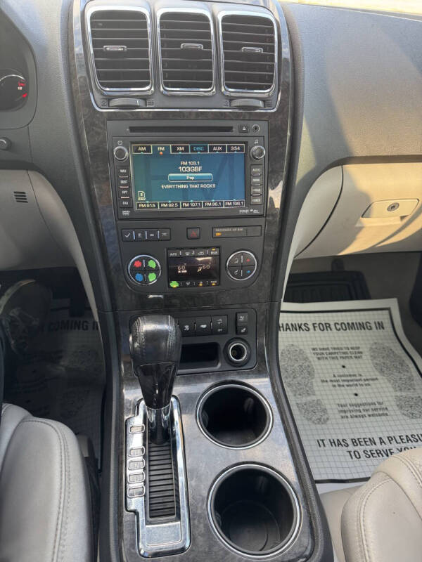 2011 GMC Acadia Denali