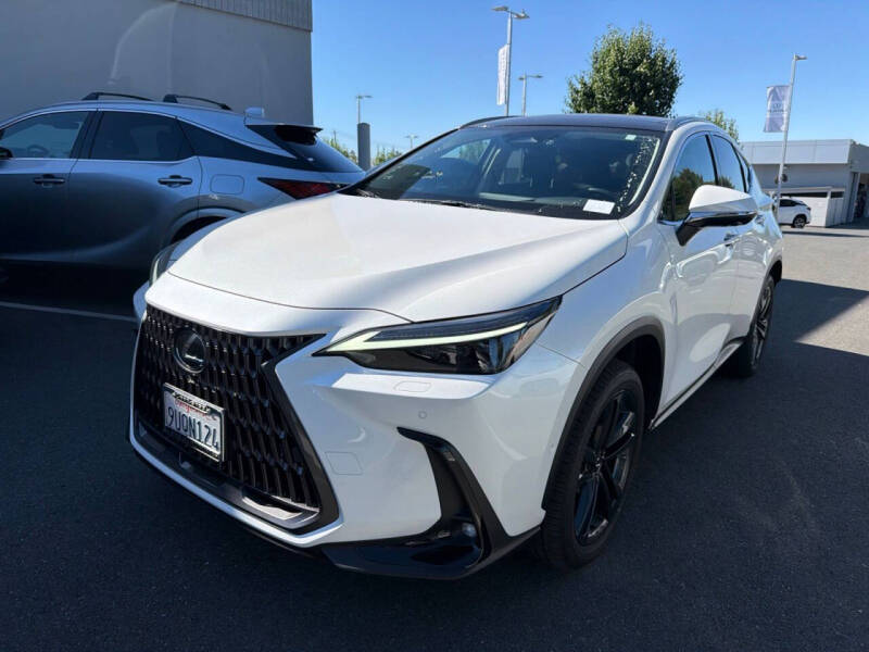 2025 Lexus NX 450h+