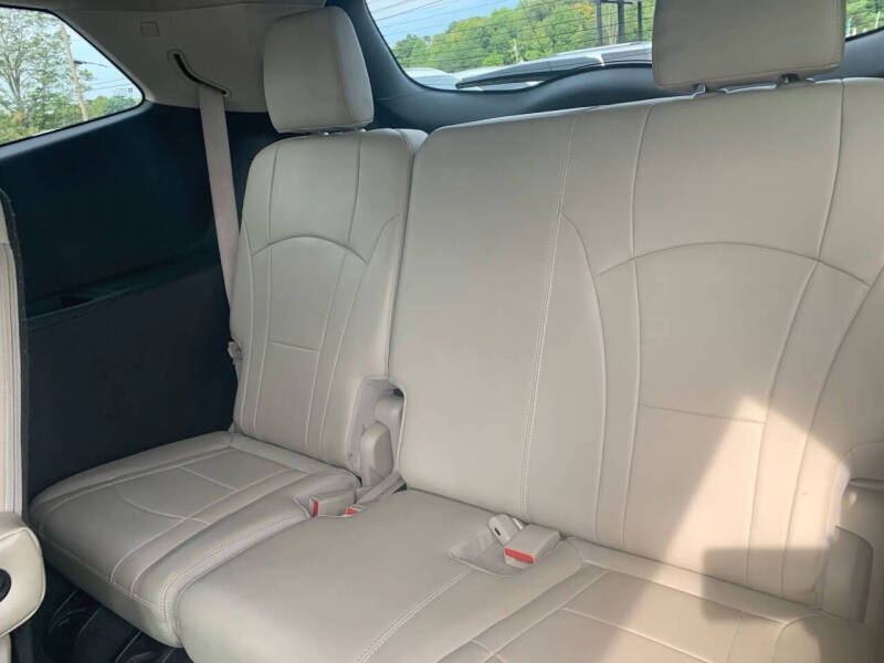 2021 Buick Enclave Essence