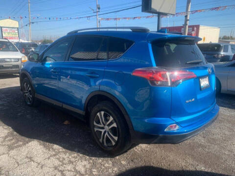 2018 Toyota RAV4 LE