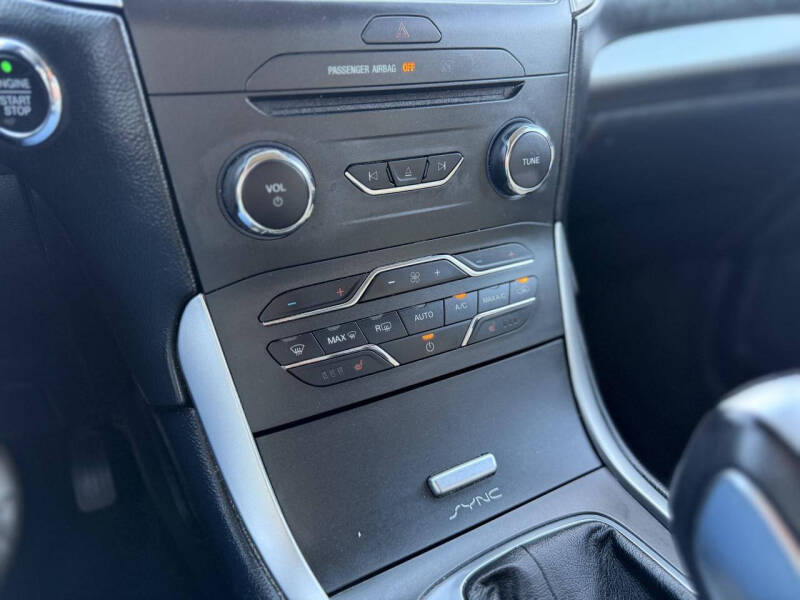 2017 Ford Edge SEL