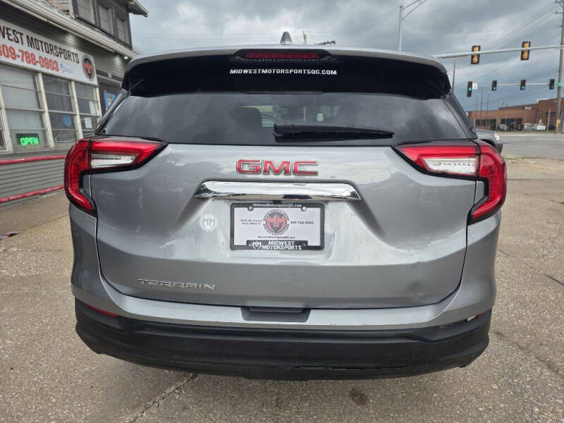 2024 GMC Terrain SLE