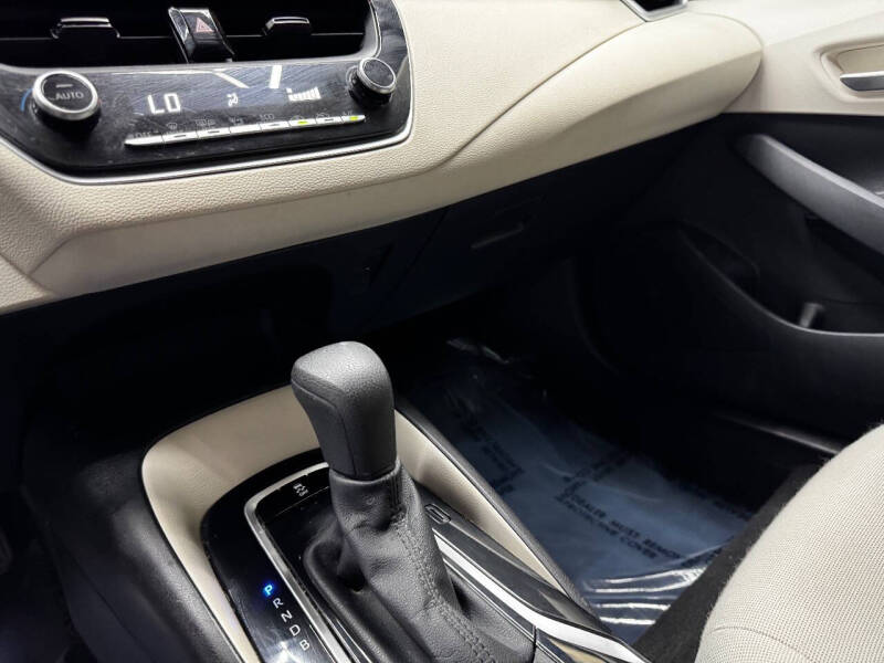 2021 Toyota Corolla LE