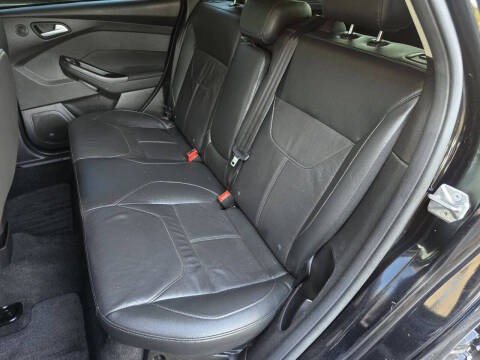 2017 Ford Focus Titanium