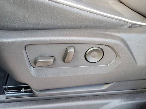 2025 GMC Yukon XL Elevation