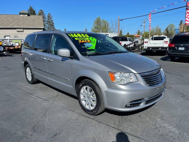 2016 Chrysler Town and Country for sale at 3 BOYS CLASSIC TOWING and Auto Sales in Grants Pass OR