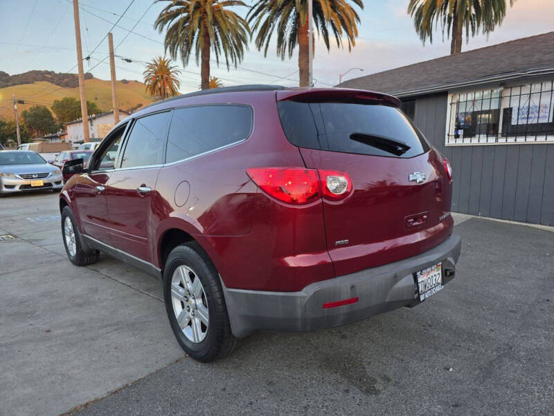 2011 Chevrolet Traverse LT