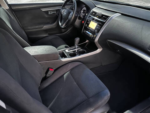 2014 Nissan Altima 2.5 SV