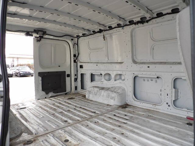 2019 Nissan NV 1500 S