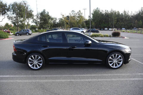 2019 Volvo S60 T5 Momentum