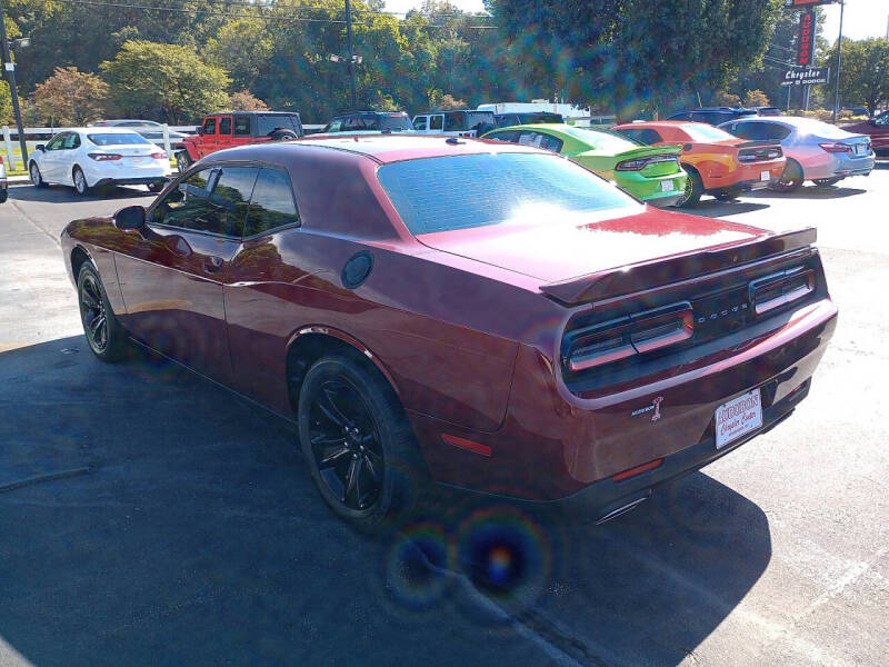 2020 Dodge Challenger SXT