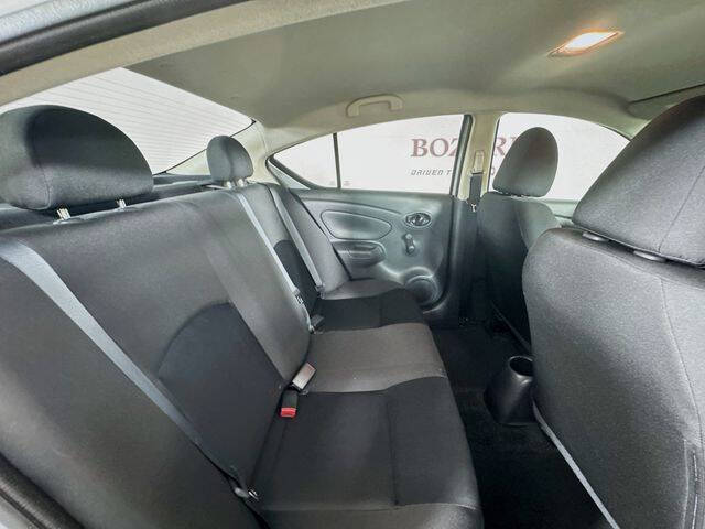 2018 Nissan Versa